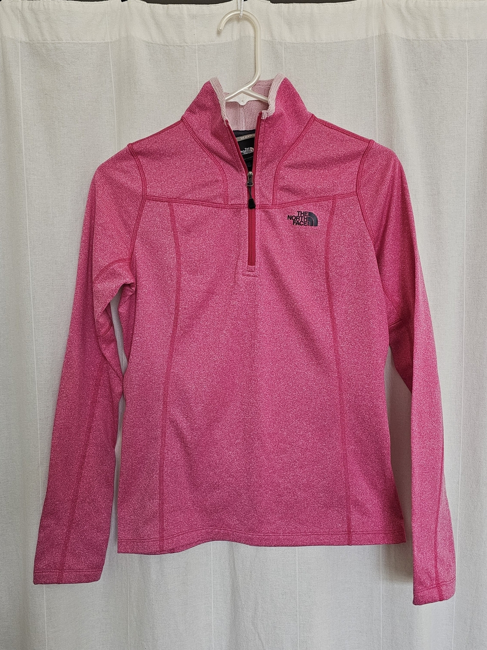 The North Face Women’s XS Pink ¼-Zip Fleece Pullover / Mid layer
De